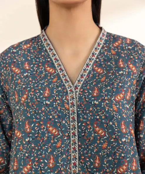 Sapphire 3Pc Printed khaddar Suit - U3PDY24V715