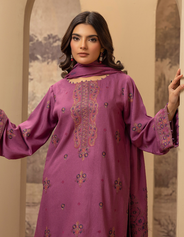 Dastoor Embroidered Karandi Collection by Khoobsurat  D-304