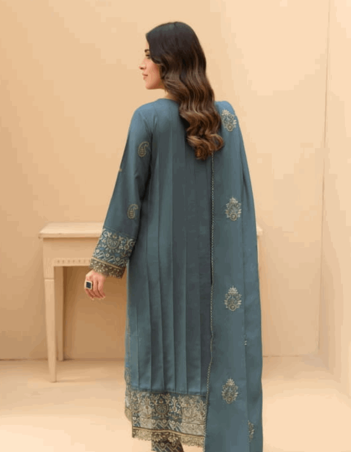 Mehak Winter's 3PC Embroidered Karandi Line by Coral