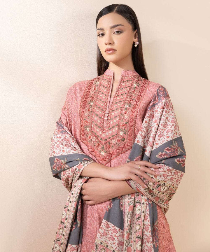 Sapphire 3Pc Embroidered Linen Suit U3PEDY24DFV82