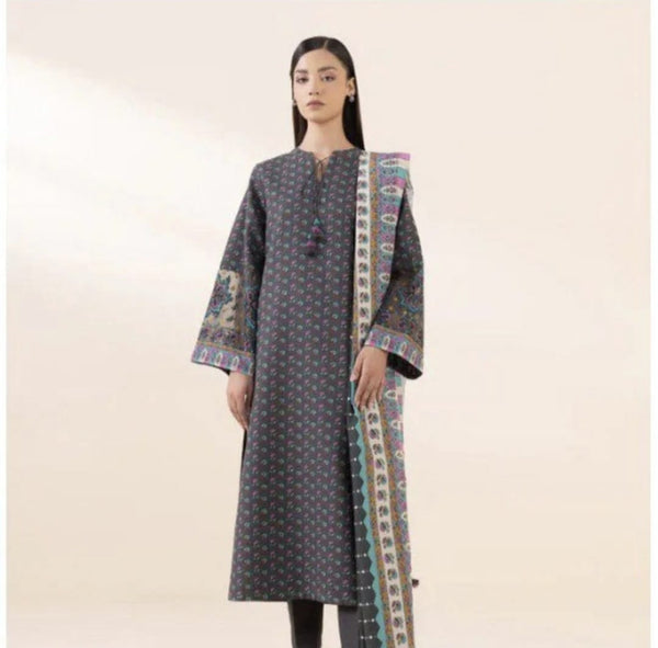 Sapphire 3Pc Embroidered Khaddar Suit U3PEDY24V84