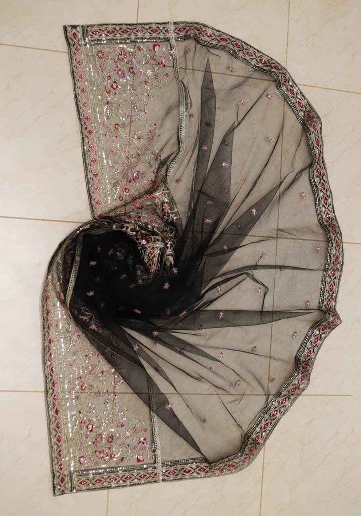 Kanwal Malik – Chiffon Embroidered Unstitched 3PC Suit D-2445