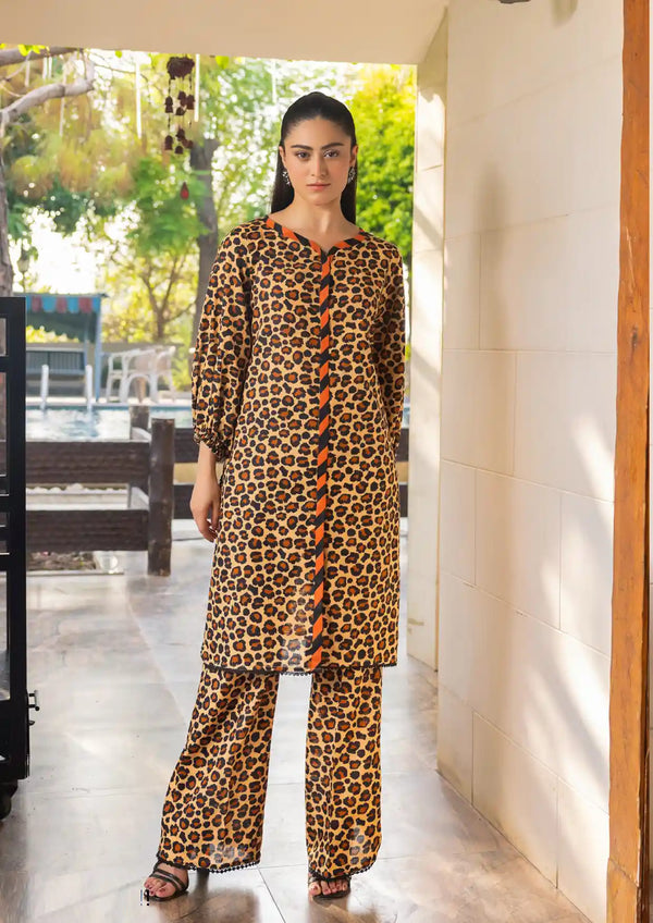 Raabi Winter Exclusive Khaddar - 08