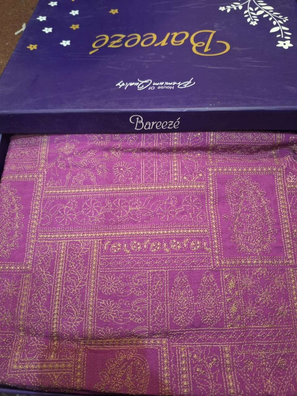 Bareeza Karandi 3PC with Pure Embroidered Dupatta