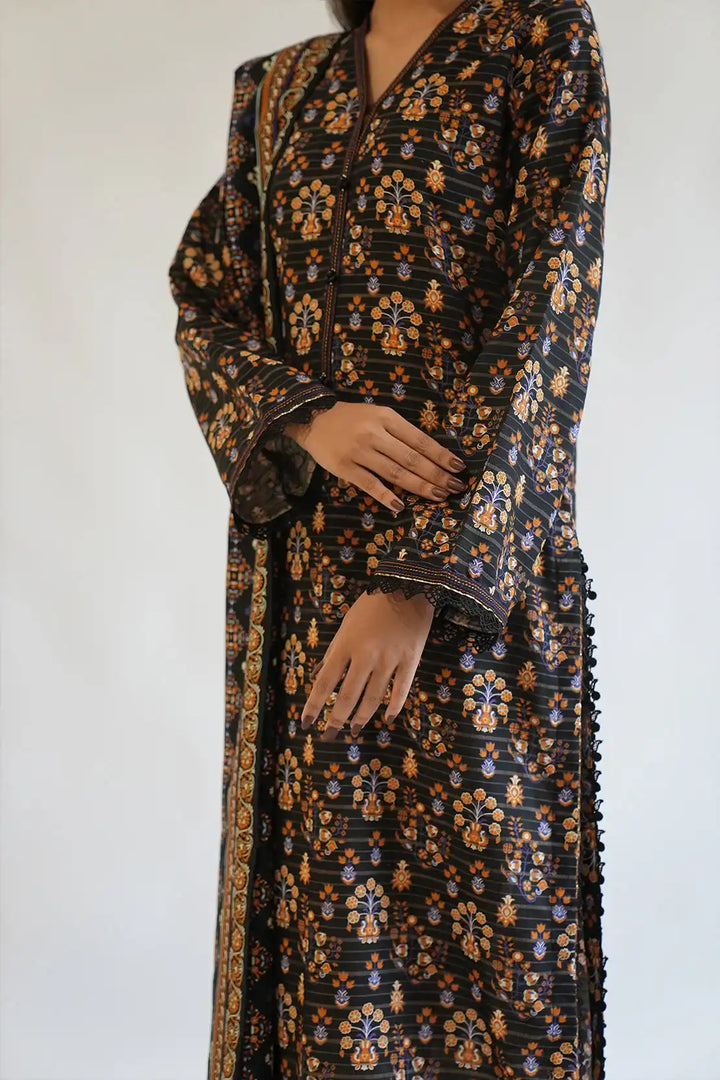 SAYA Unstitched Printed Jacquard Khaddar 3 Piece